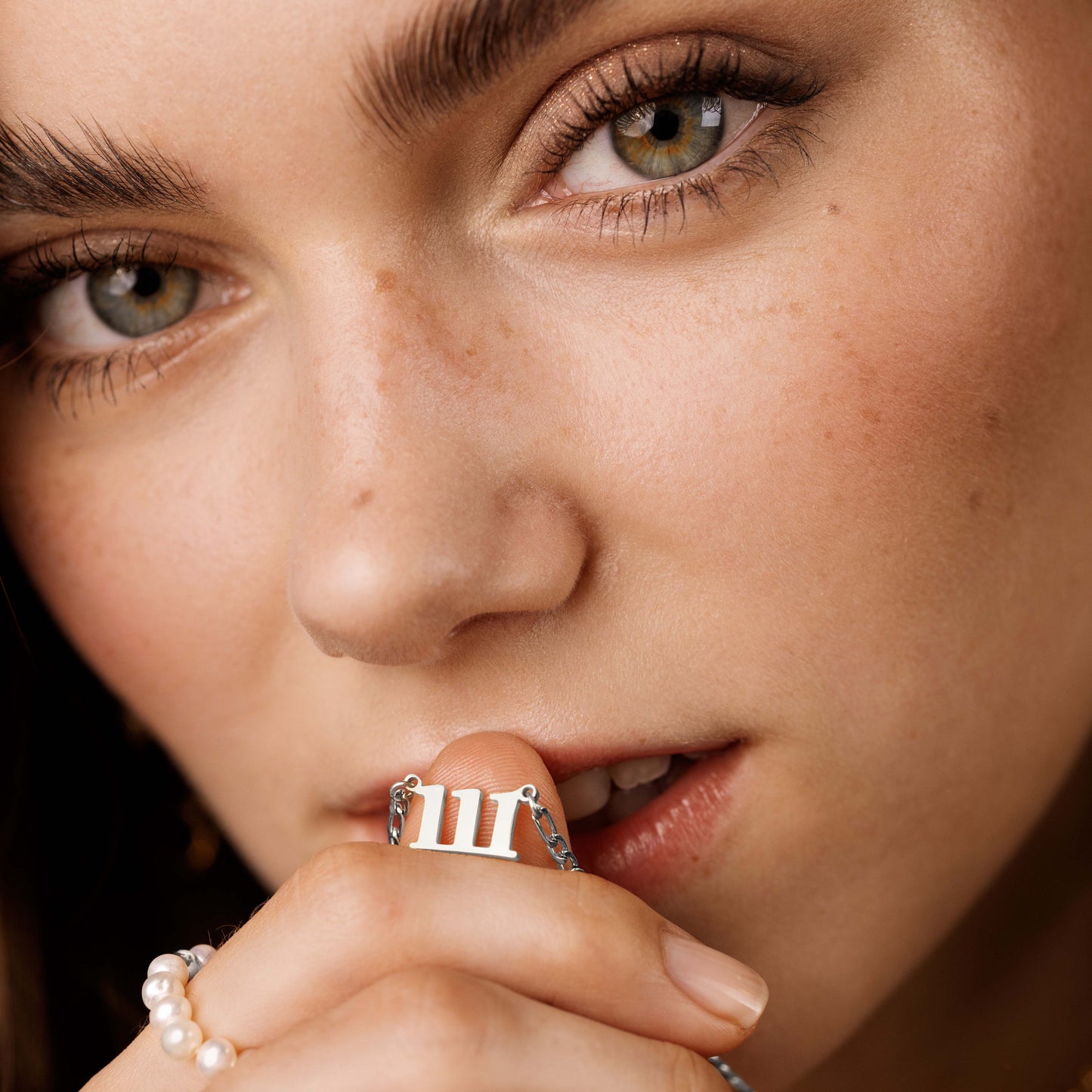 Angel Number Necklace Silber