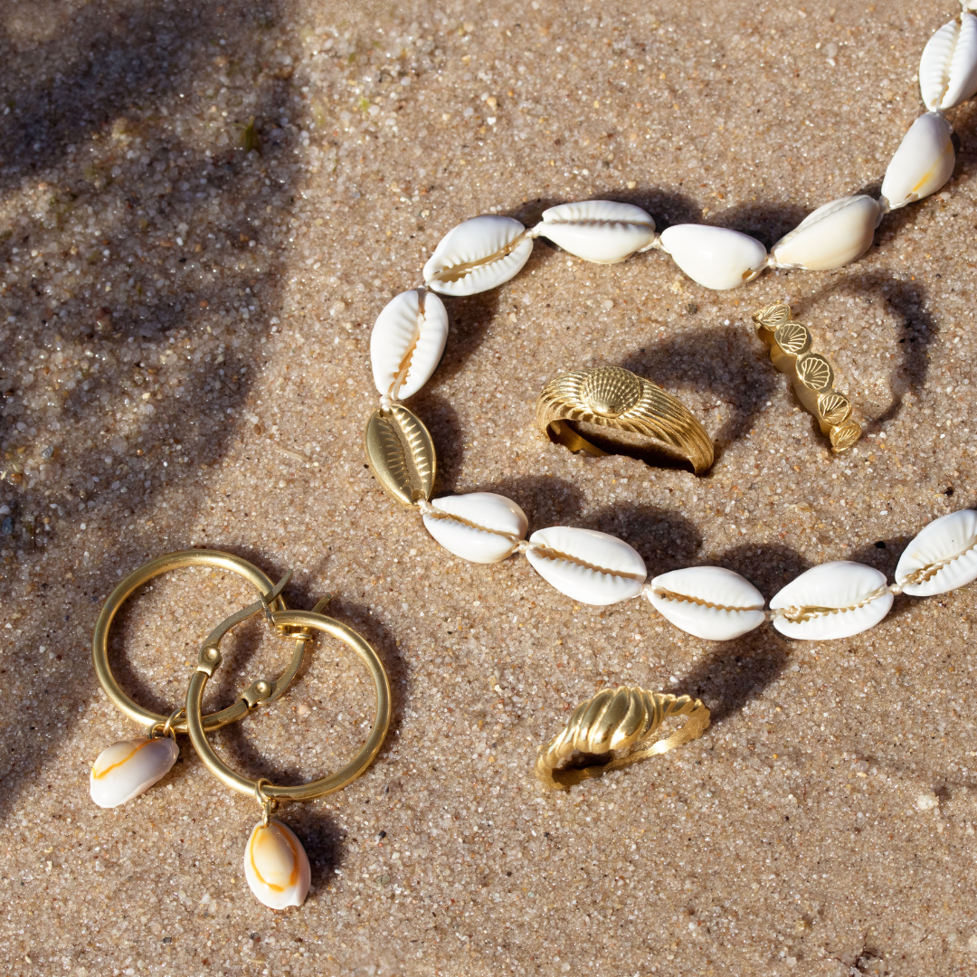 Sea Shell Ring Gold