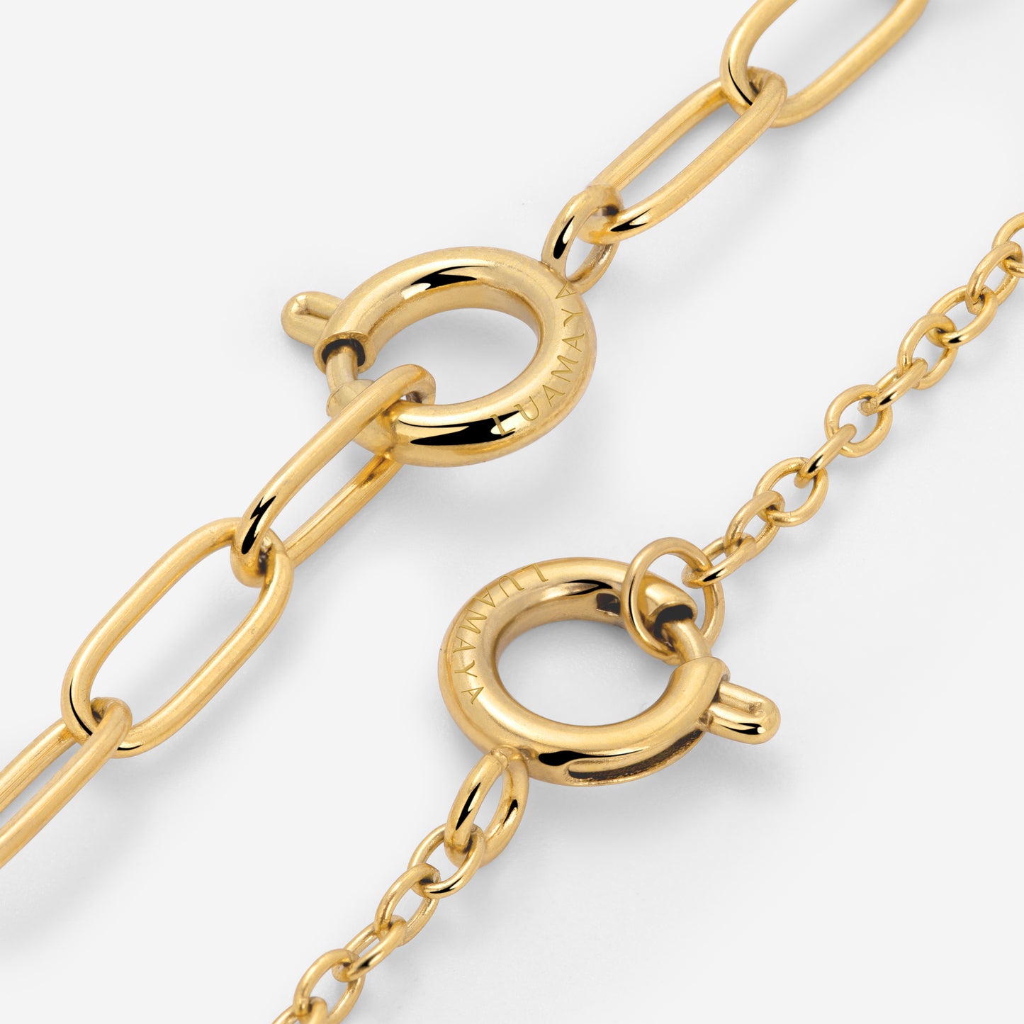 Oval Links Charm Necklace Gold