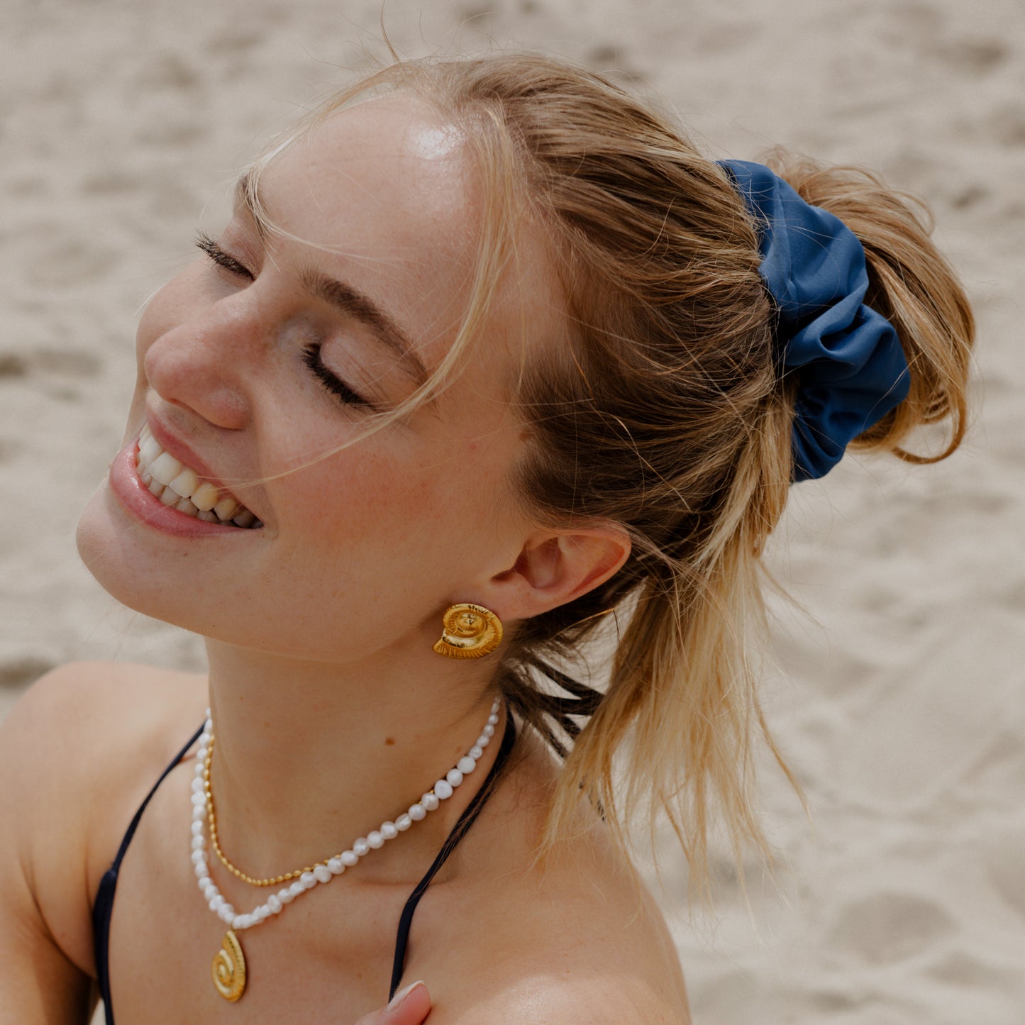 Shimmering Scrunchie Intense