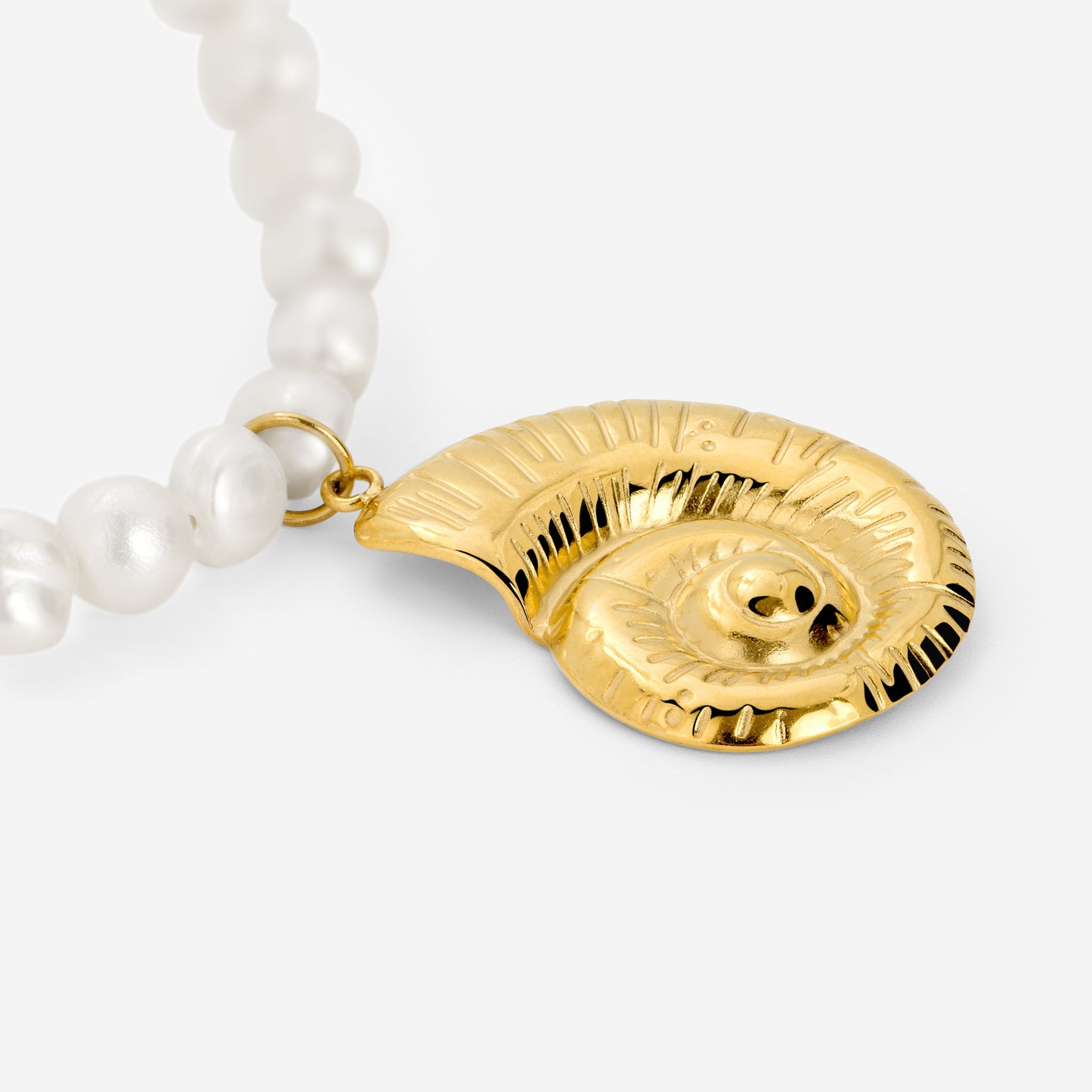 Ammonite Pearl Necklace Gold
