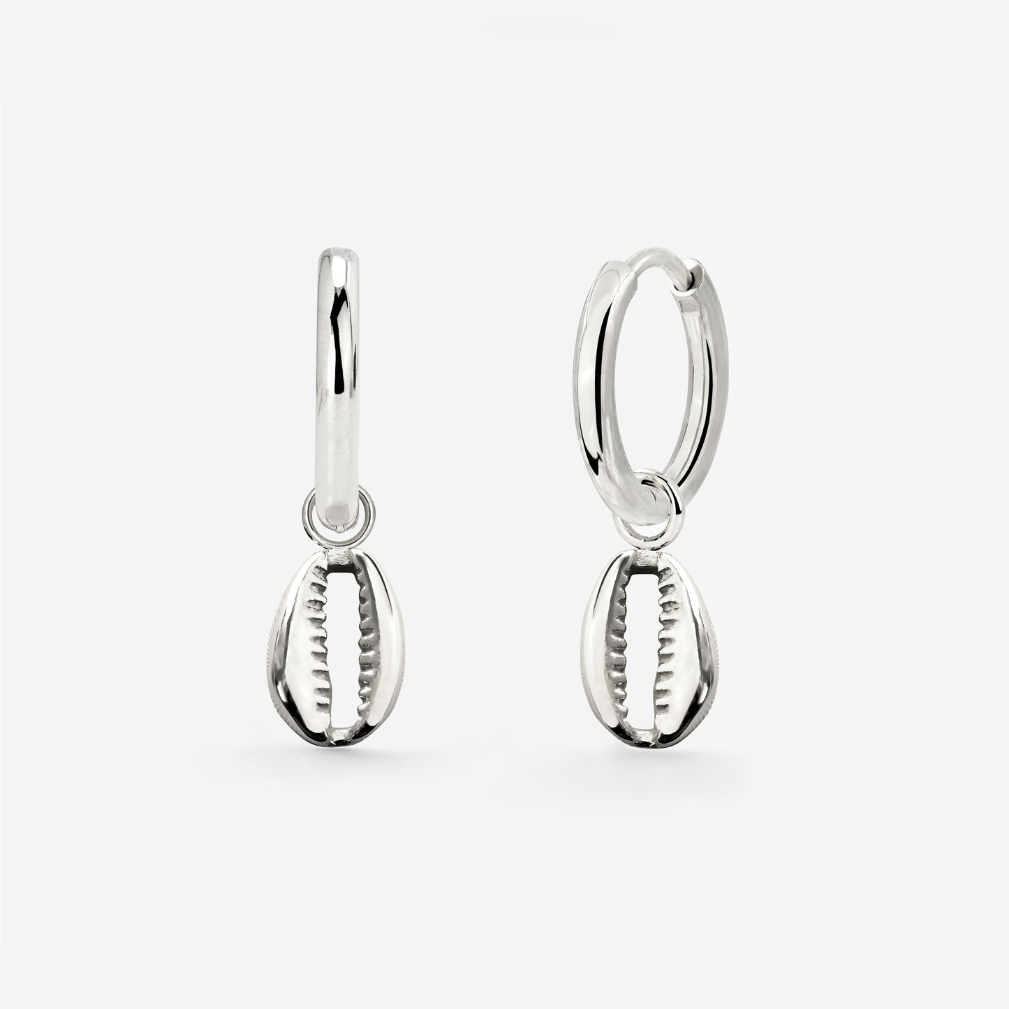 Cowrie Shell Hoop Set Small Silber