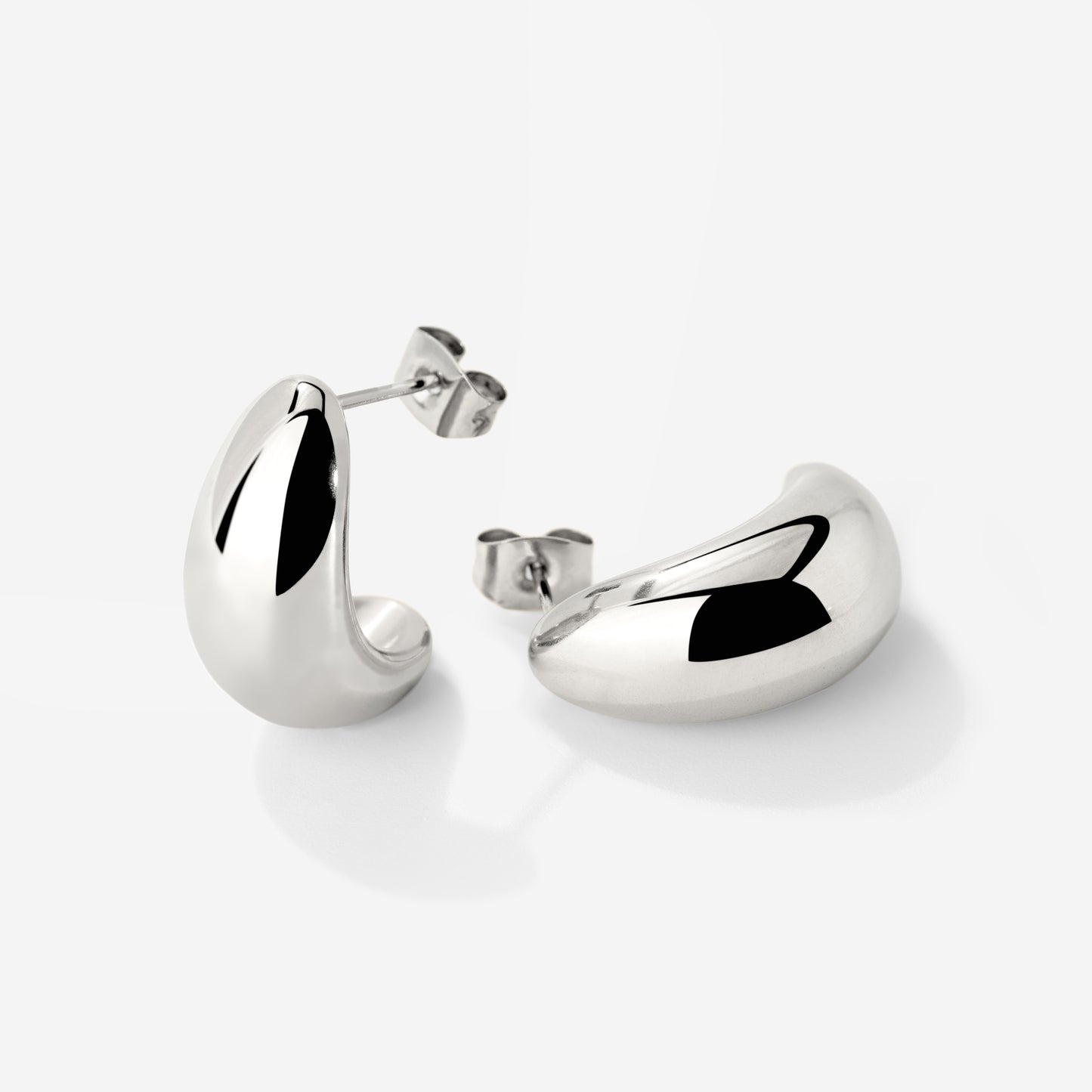 Huggie Studs Silber