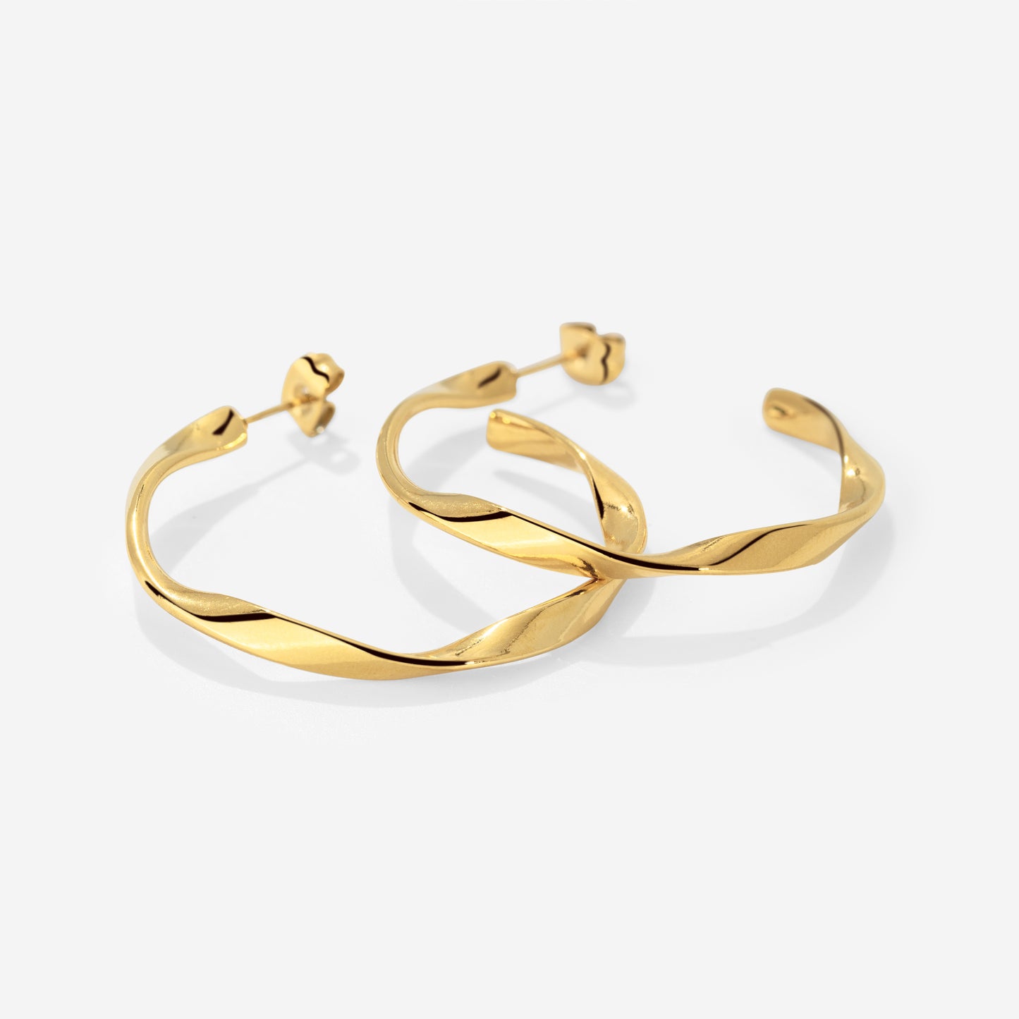 Sahira Hoop Studs Medium Gold