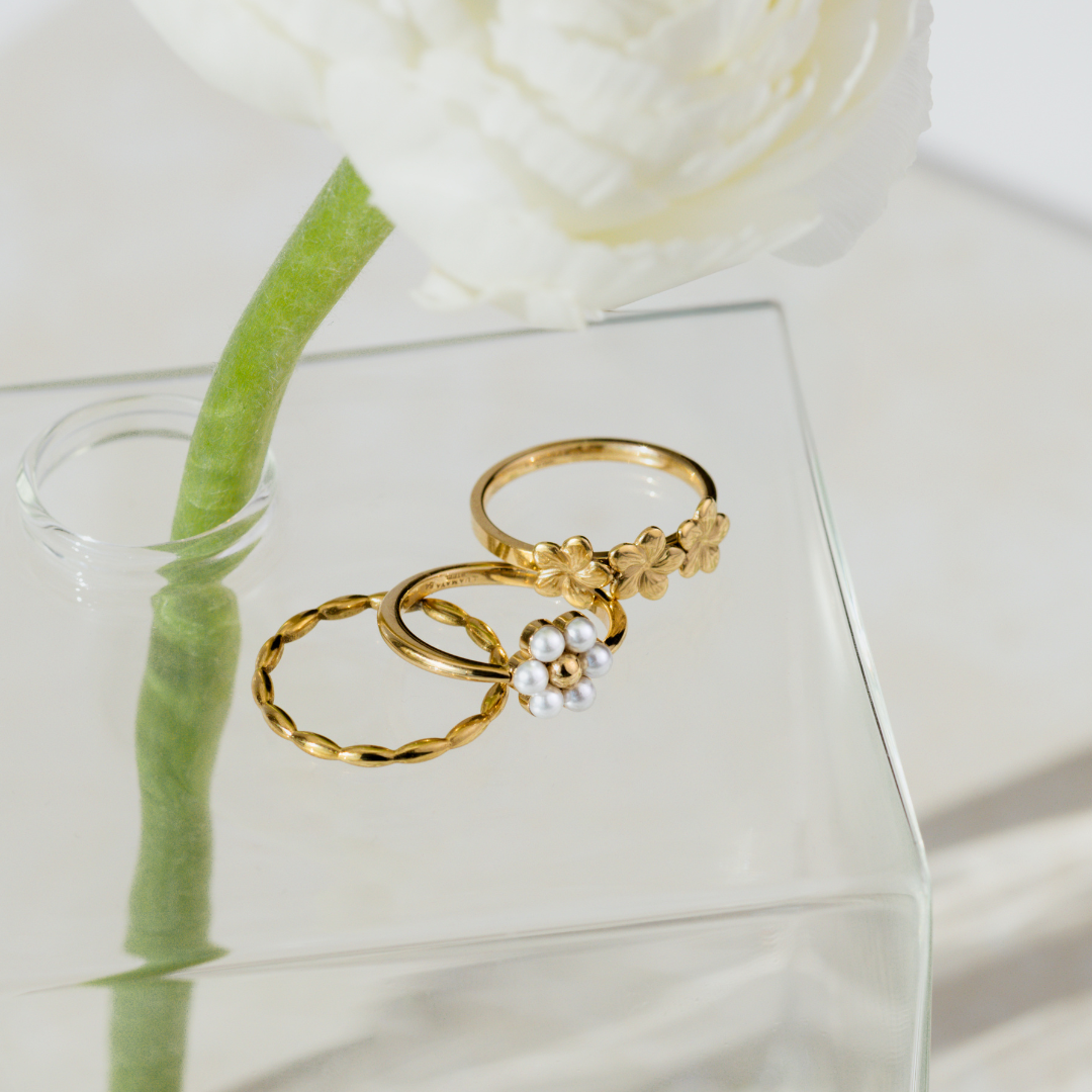 Dewdrop Ring Gold