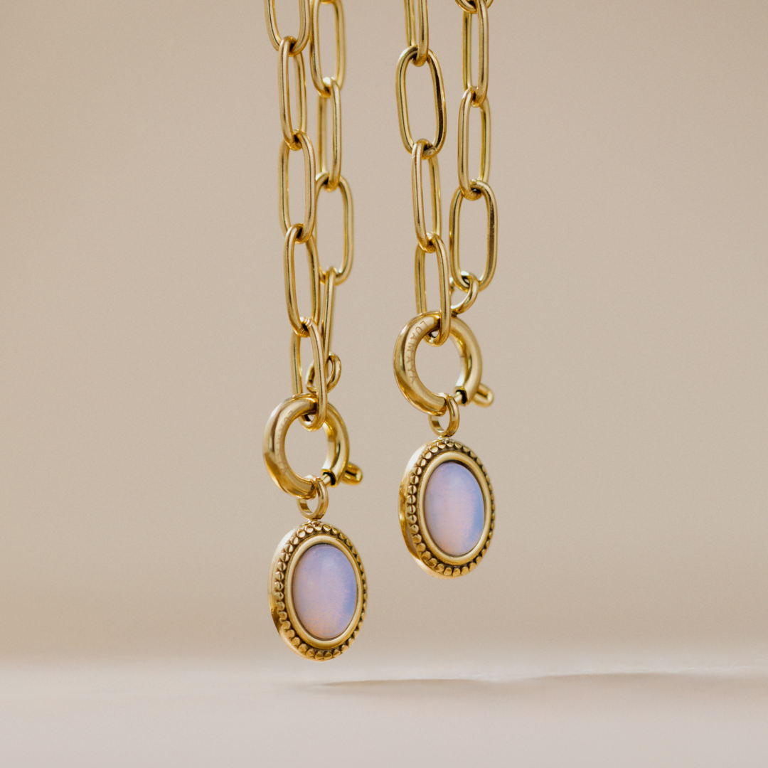 Opaline Oval Links Necklace Set Gold