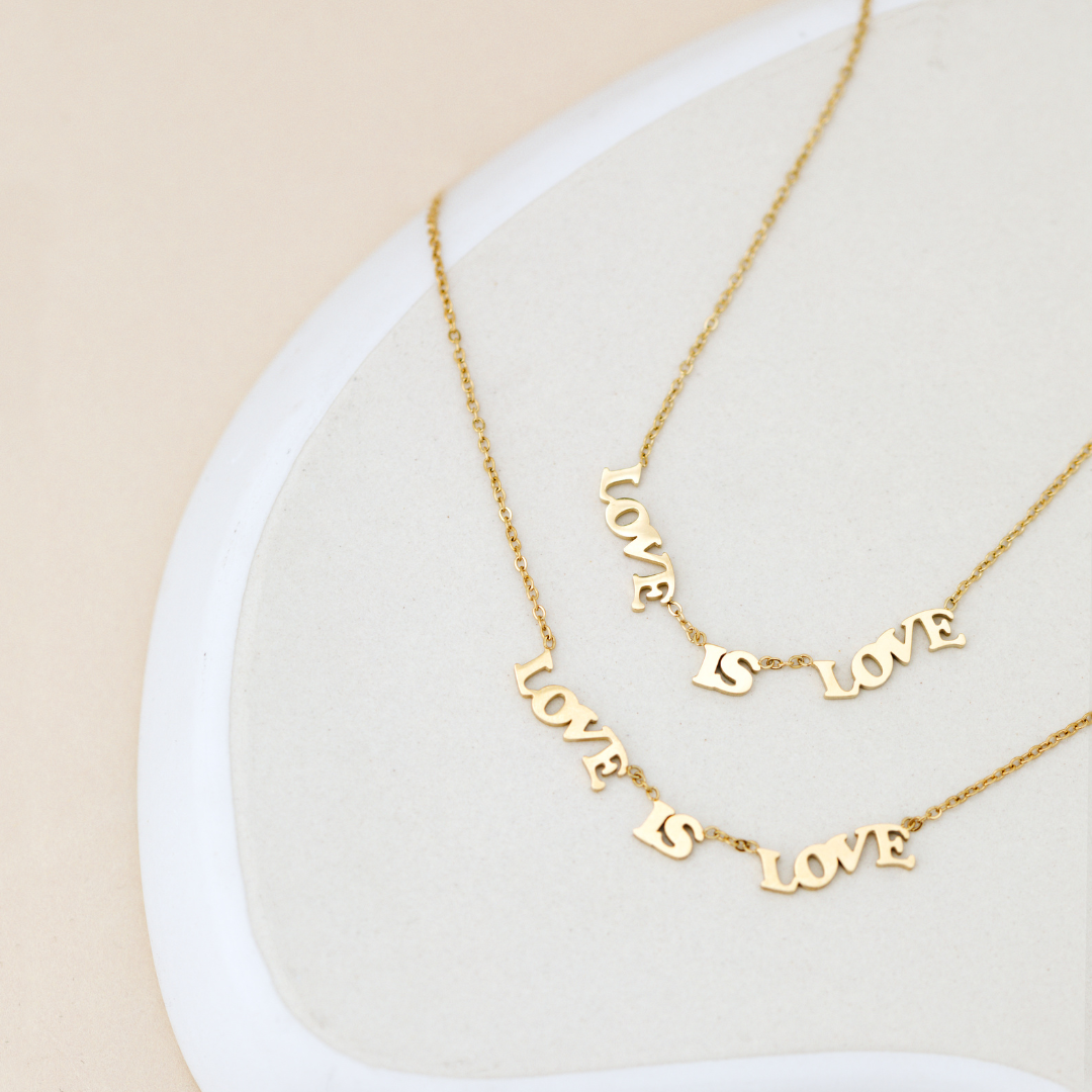 Love is Love Necklace Roségold