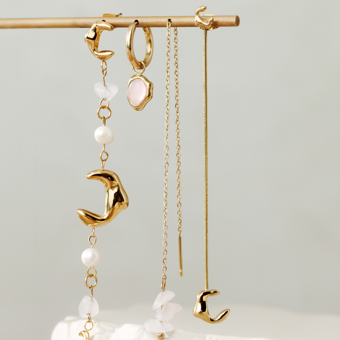 Nourishing Nilanda Earrings Gold