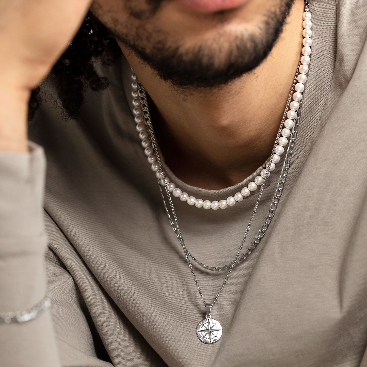 Guide You Necklace Gold