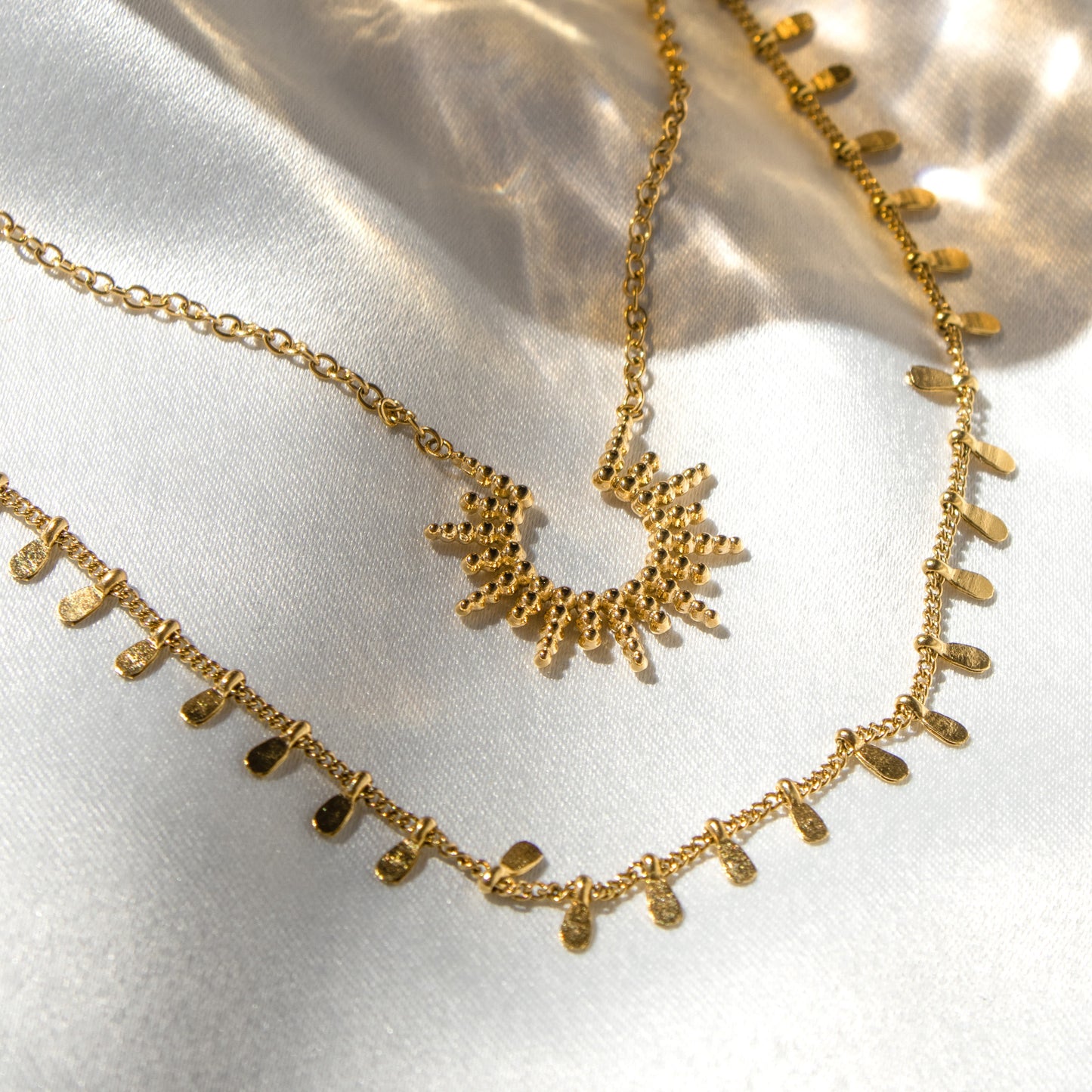 Inspiring Anni Necklace Gold