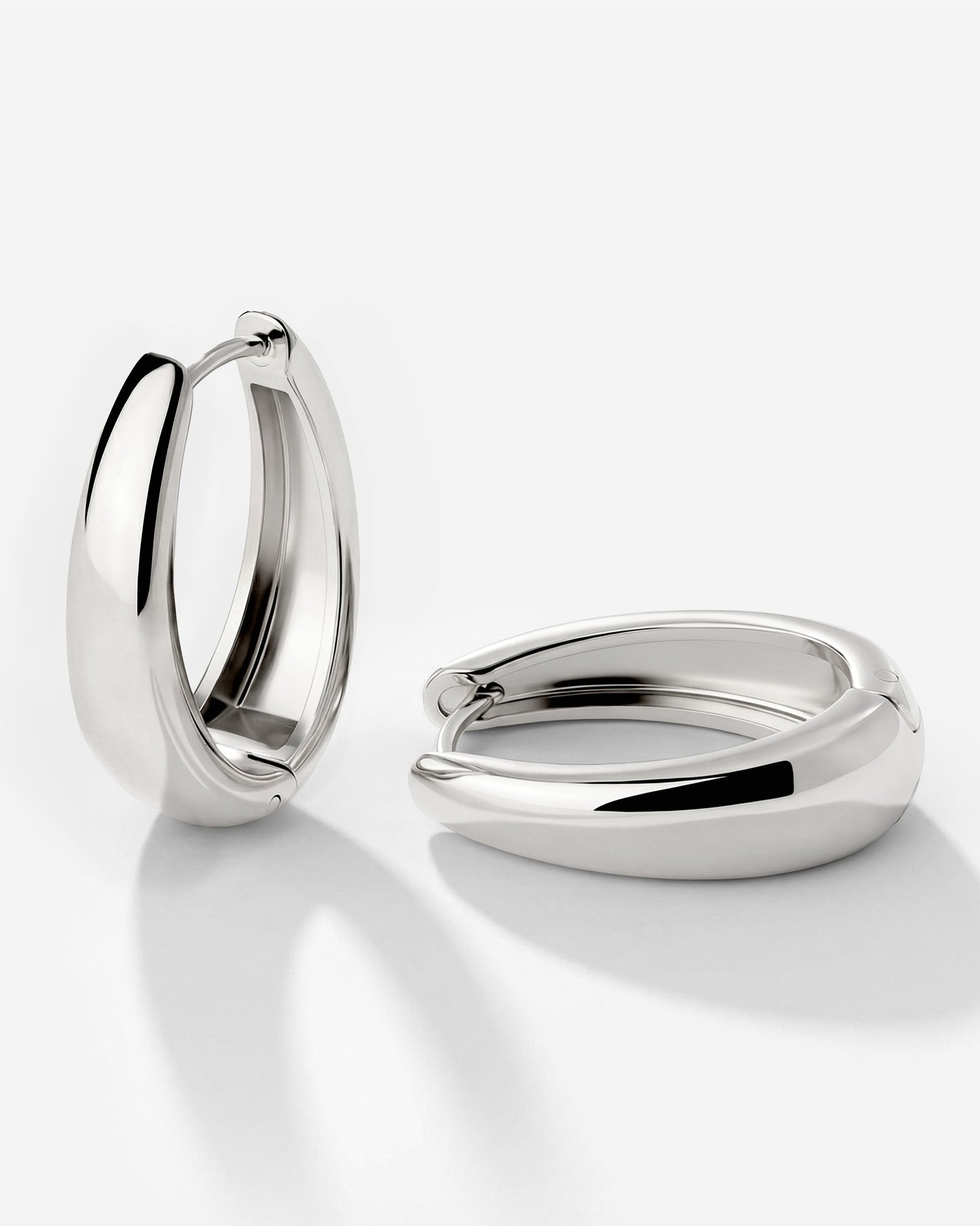 Seeker Hoops Medium Silber
