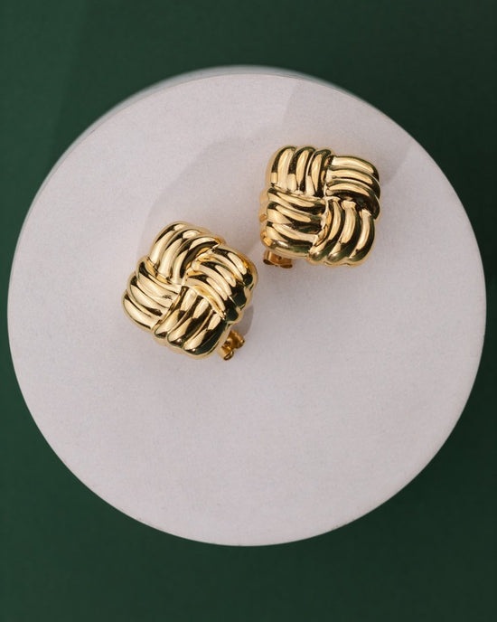 Granny Button Studs Large Silber