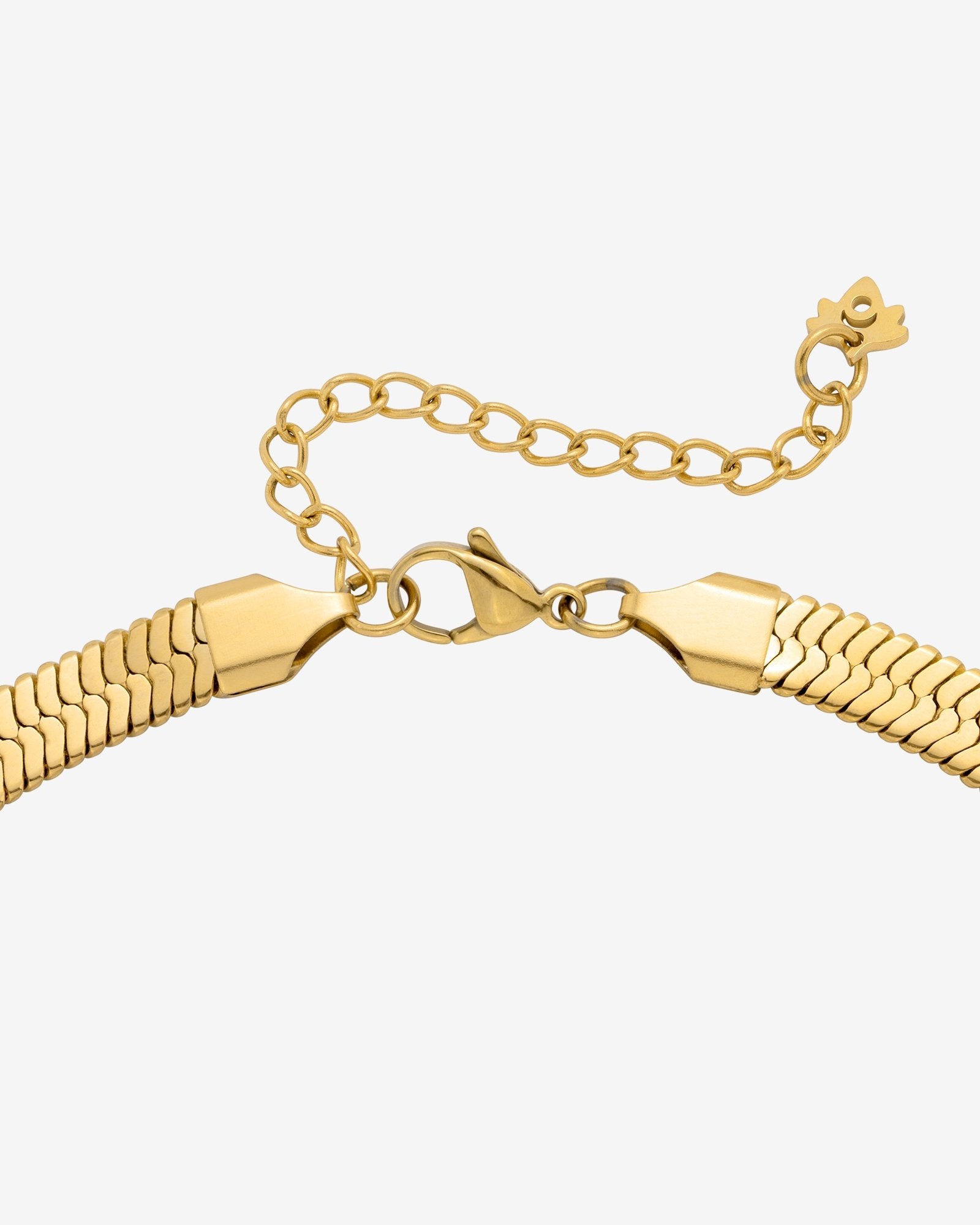 Bold Herringbone Necklace Gold