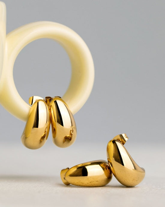 Huggie Studs Silber