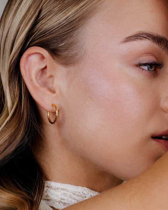 Prism Hoops Medium Gold