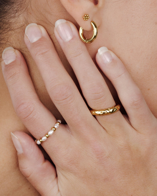 Blooming Studs Gold