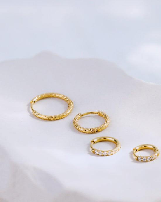 Prism Hoops Medium Gold