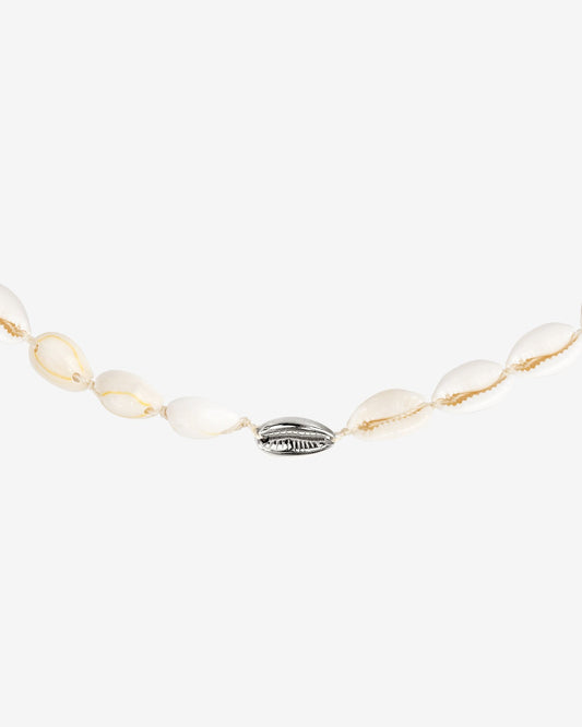 One in a Shell Choker Silber