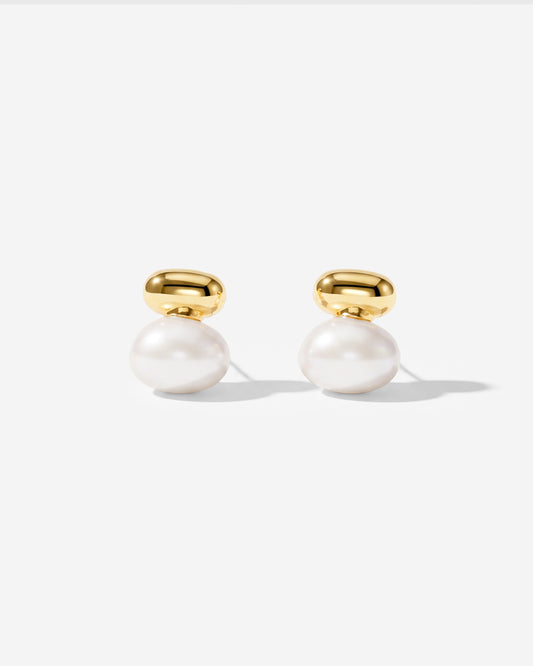 Pearl Essence Studs