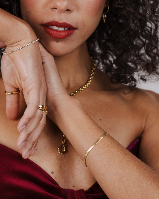 Slim Herringbone Bracelet Gold