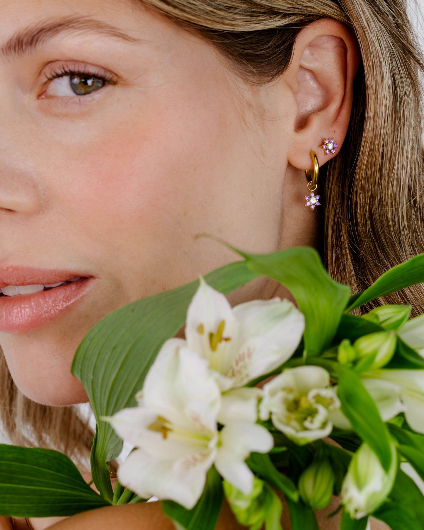 [[Farbe:Gold,shopthelook]]