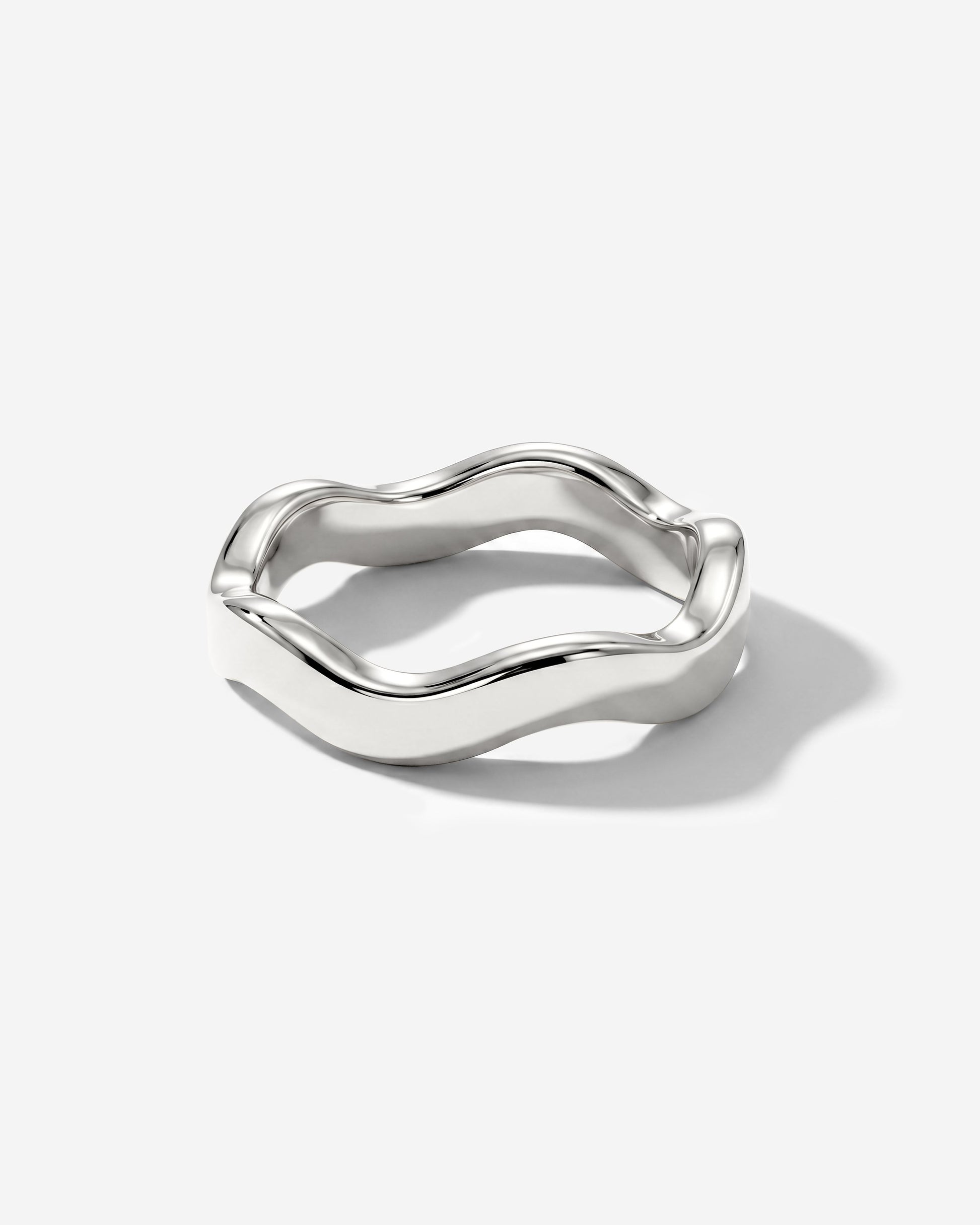 Soft Wave Ring