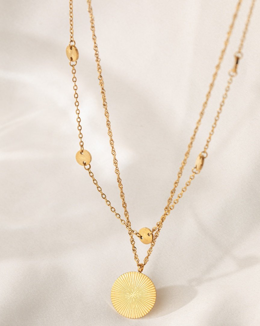 La Féminité Necklace Rose Gold