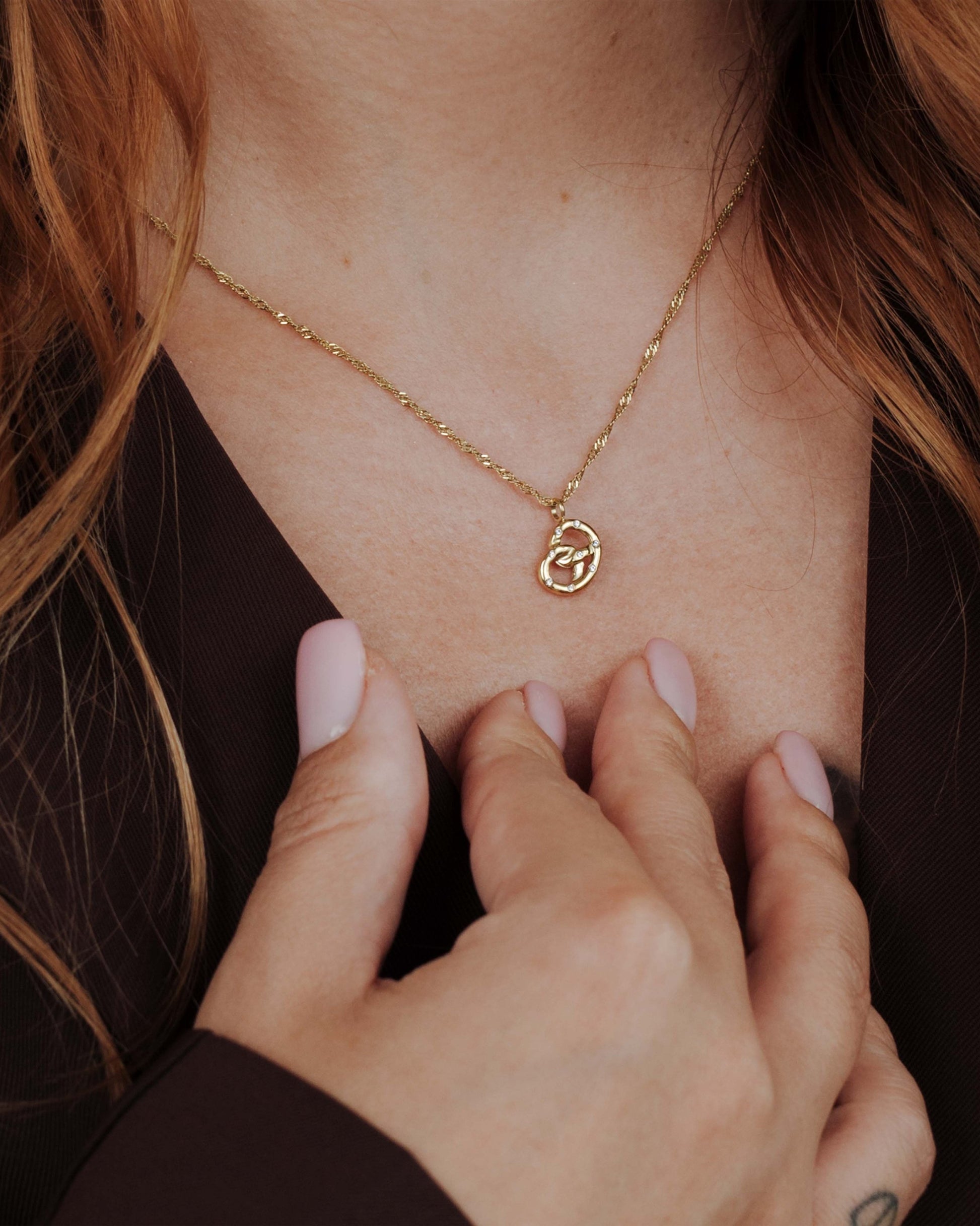 Bedazzle my Pretzel Necklace Gold