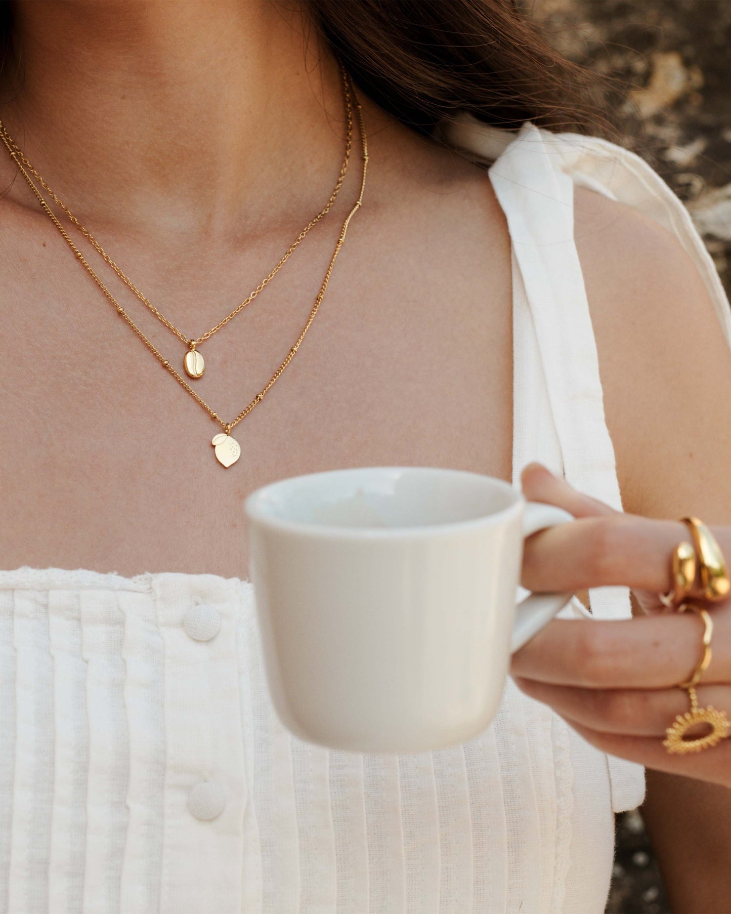 [[Farbe:Gold,shopthelook]]