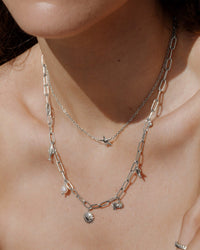 [[Farbe:Silber,shopthelook]]