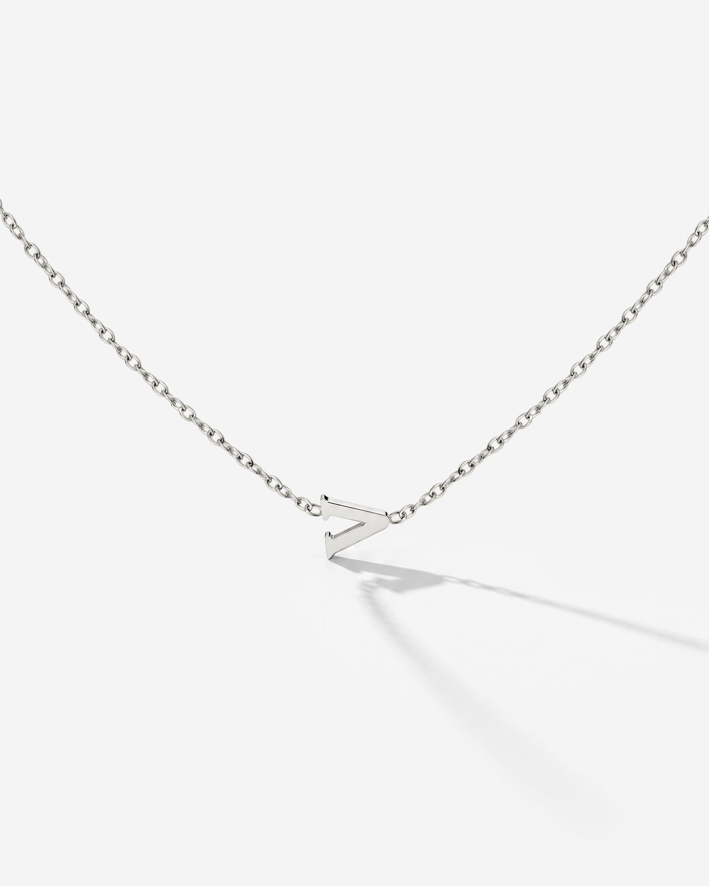 [[Farbe:Silber,Buchstabe:V]]