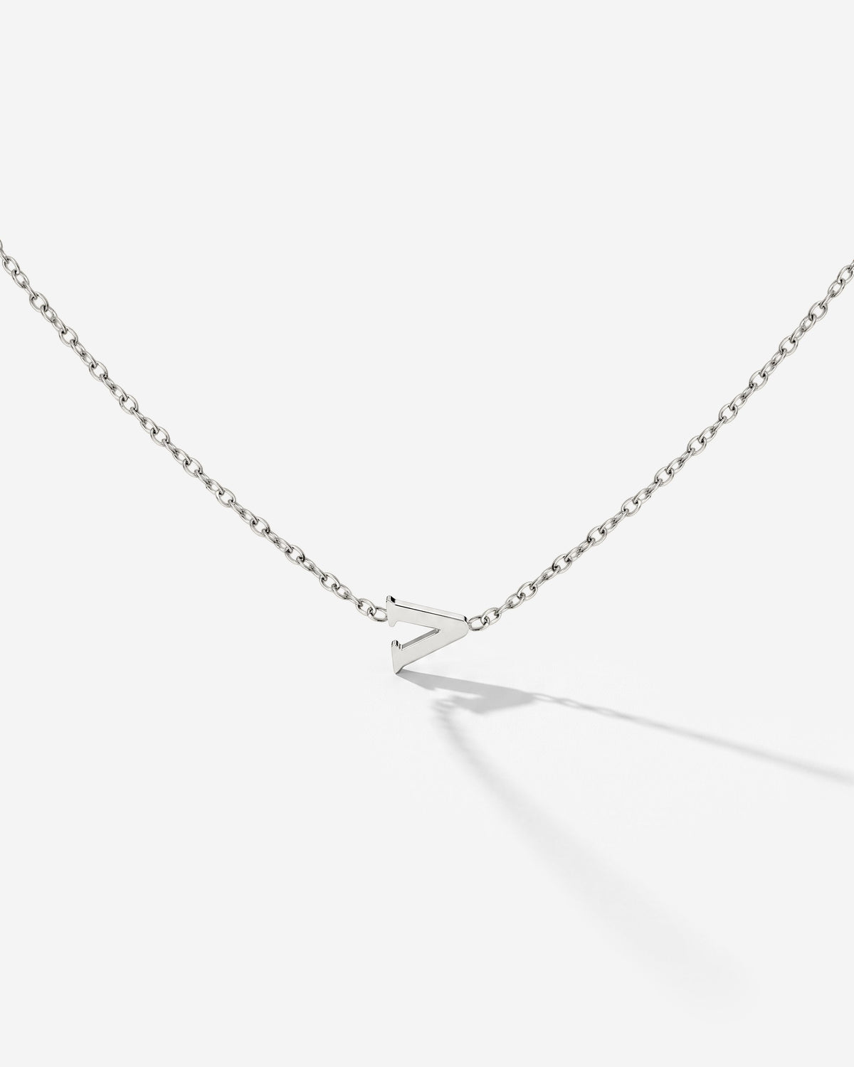 [[Farbe:Silber,Buchstabe:V]]