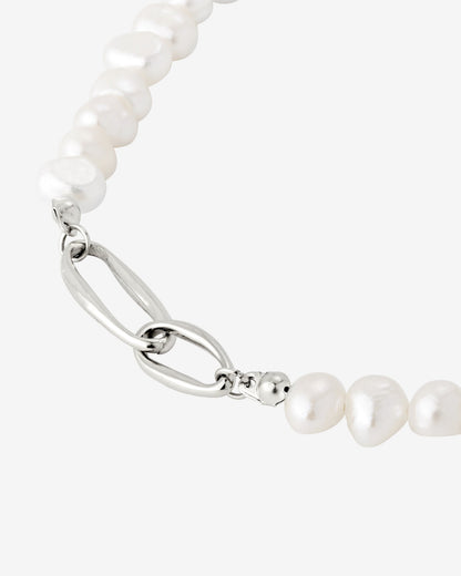 Fluidity Pearl Necklace Silber