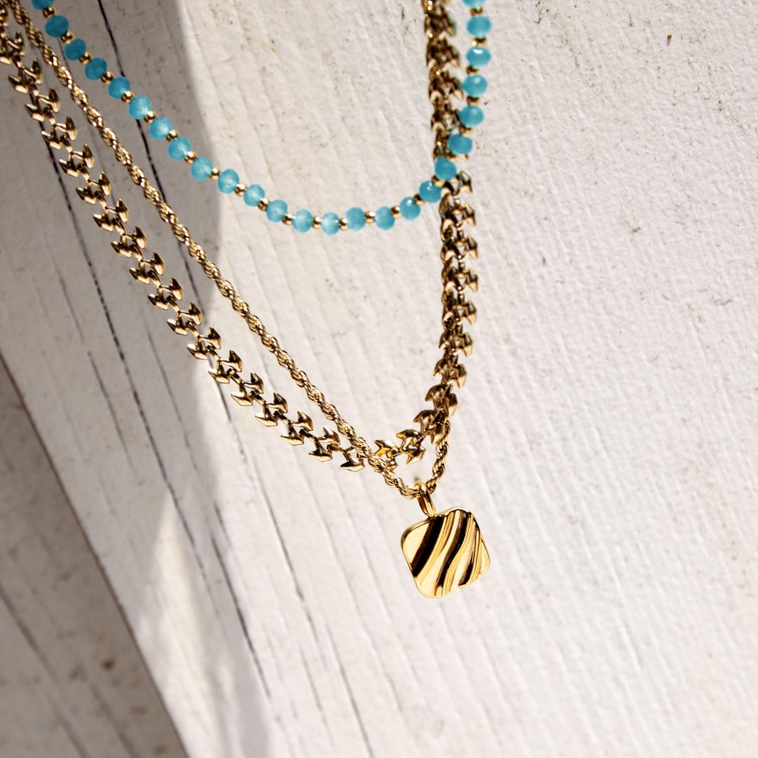 Sounds of the Sea Necklace Gold