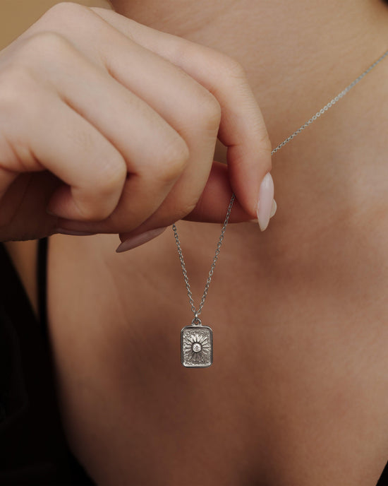 Sun Relic Necklace Silber