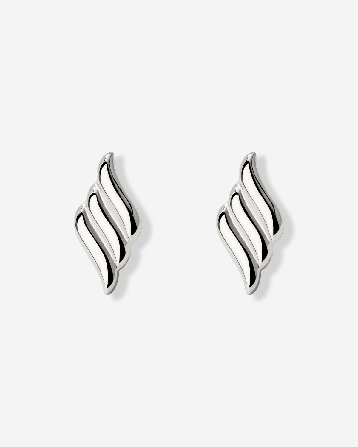 Lustrous Studs Silber