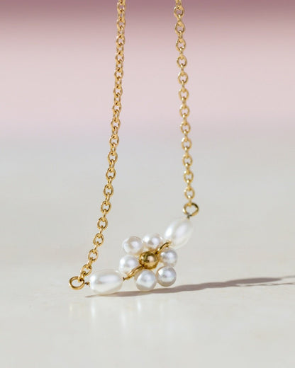 Daisy Choker Gold