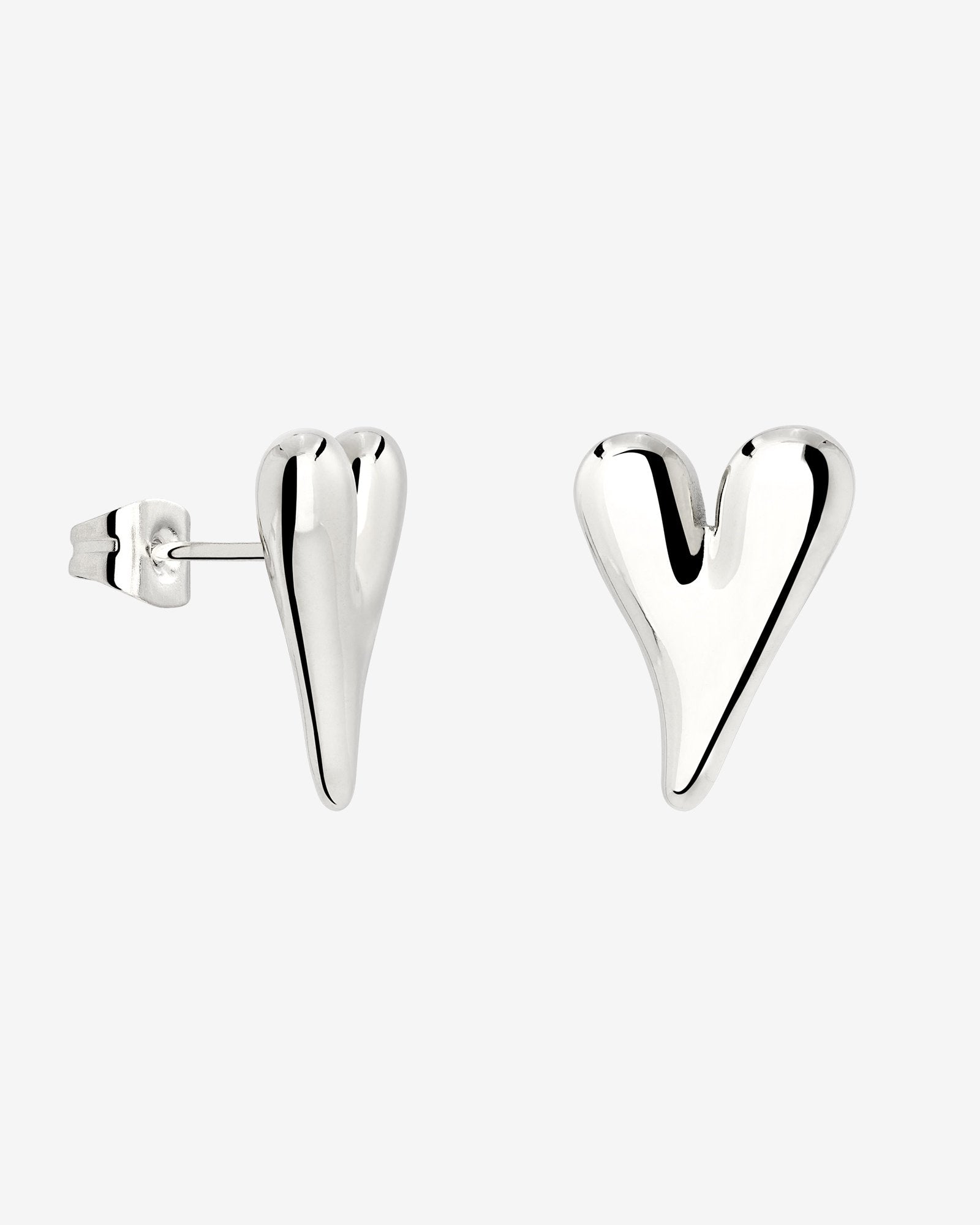 Flowy Heart Studs Small Silber