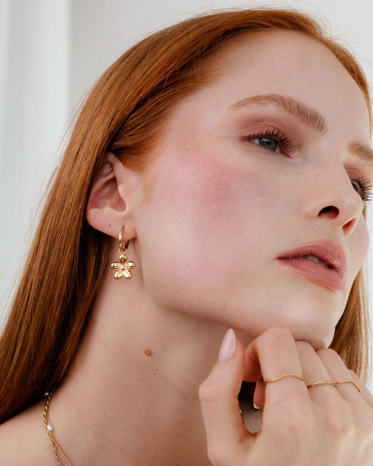 [[Farbe:Roségold,shopthelook]]