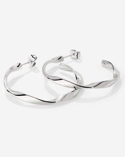 Sahira Hoop Studs Medium Silber