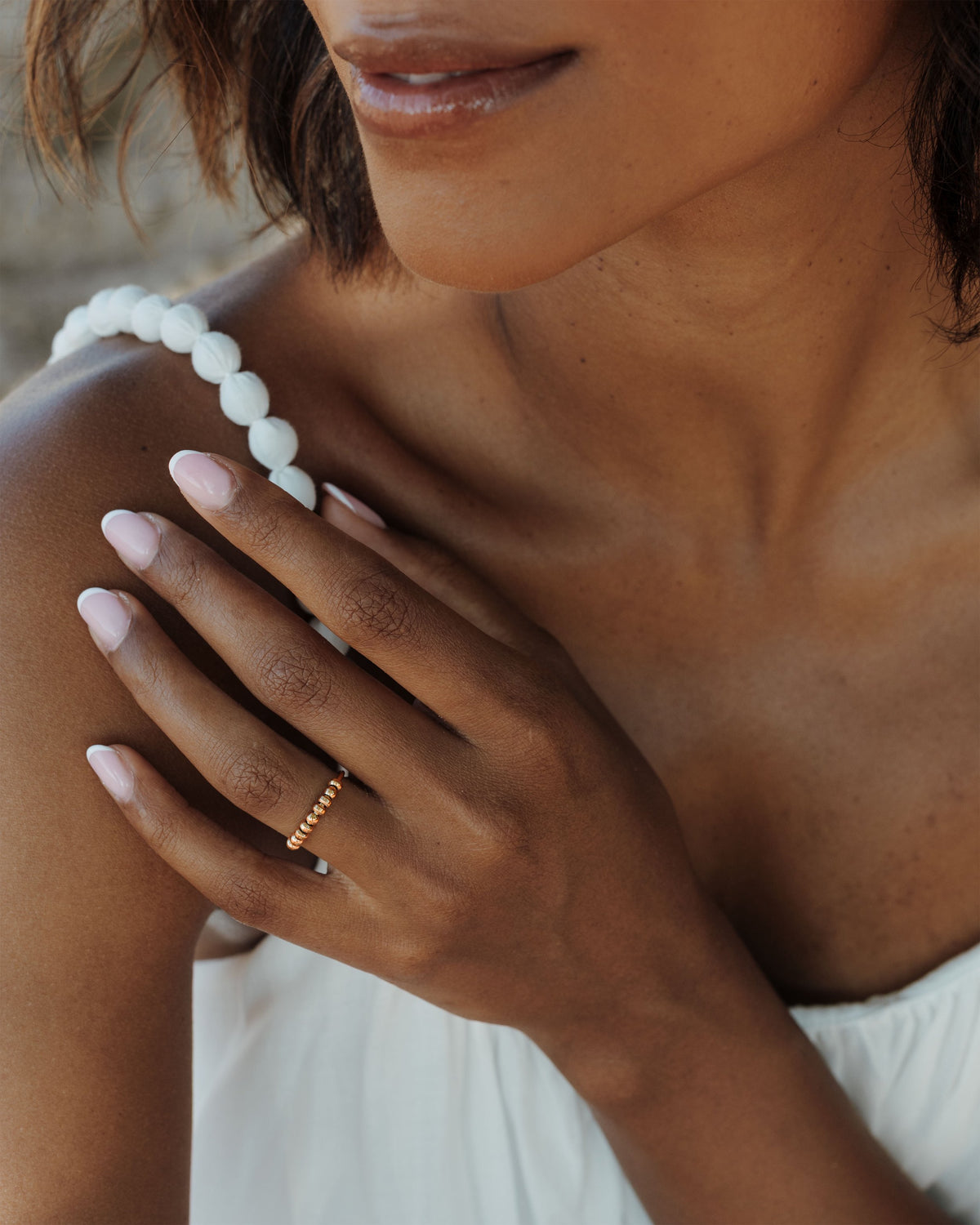 Grounded Ring