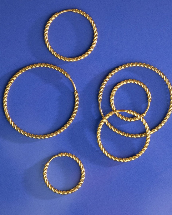 Twisted Hoops Medium Gold