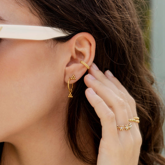 Dotted Ear Cuff Gold