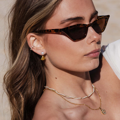 Pearl & Fan Studs Gold