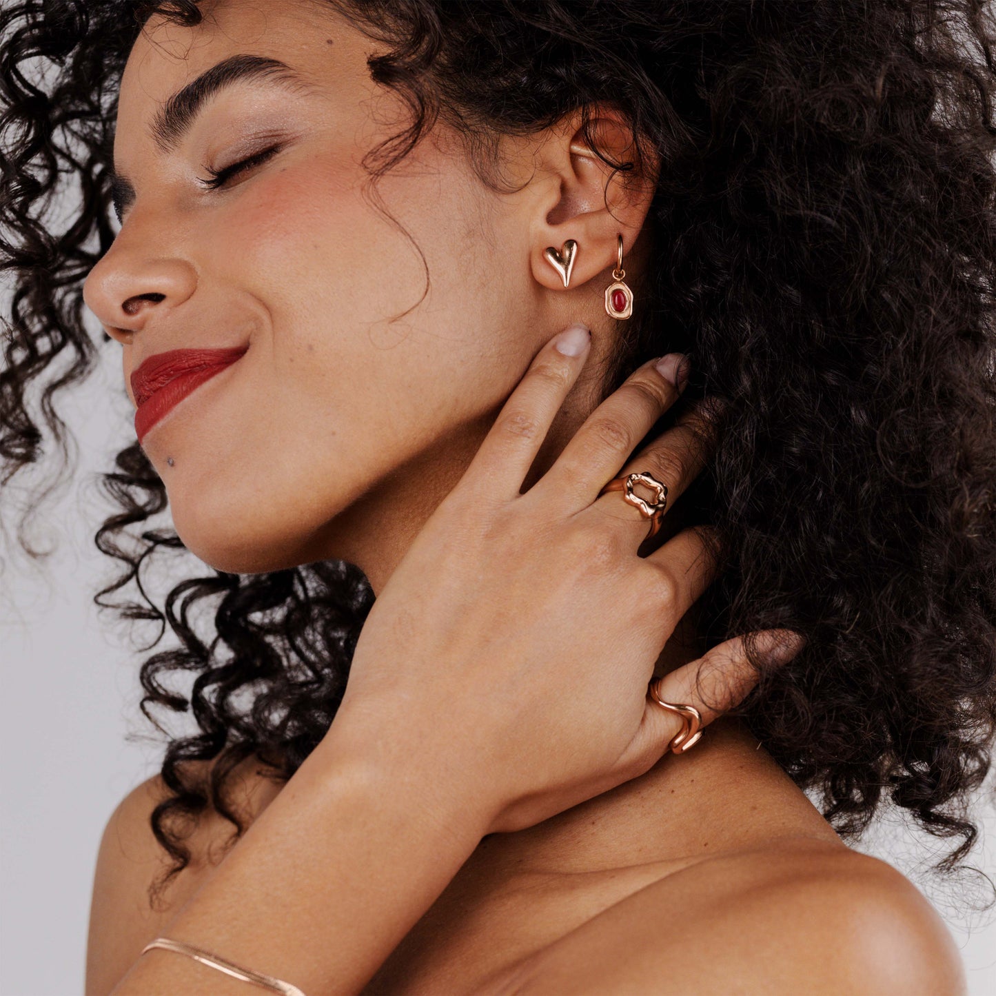 Scarlet Treasure Hoop Set Small Roségold