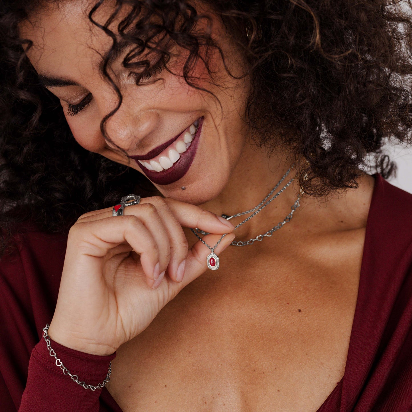 Scarlet Treasure Necklace Silber