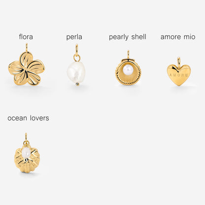 Classic Chain Charm Necklace Set