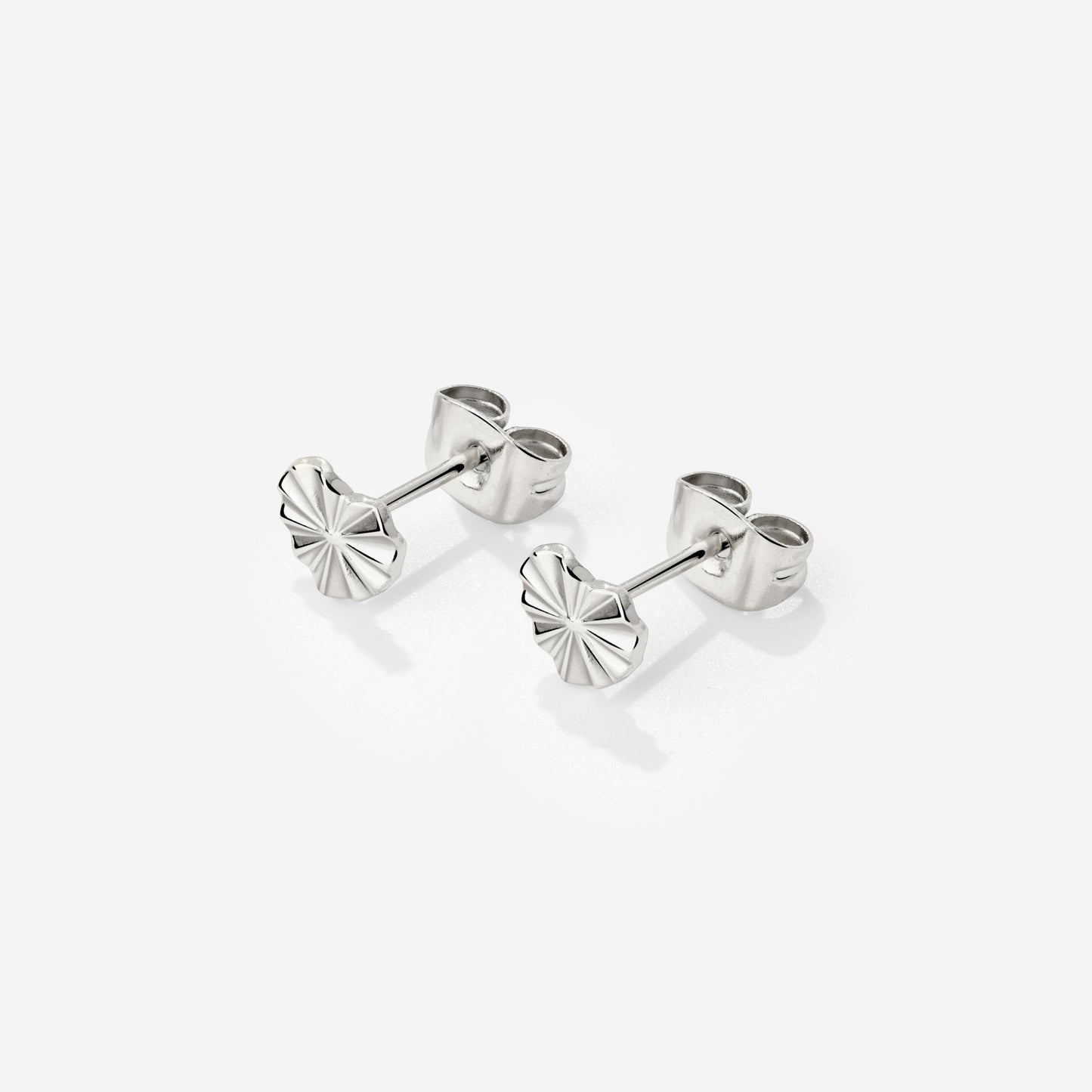 Glass Heart Studs Silber