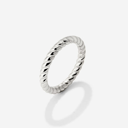 Endless Twist Ring Silber