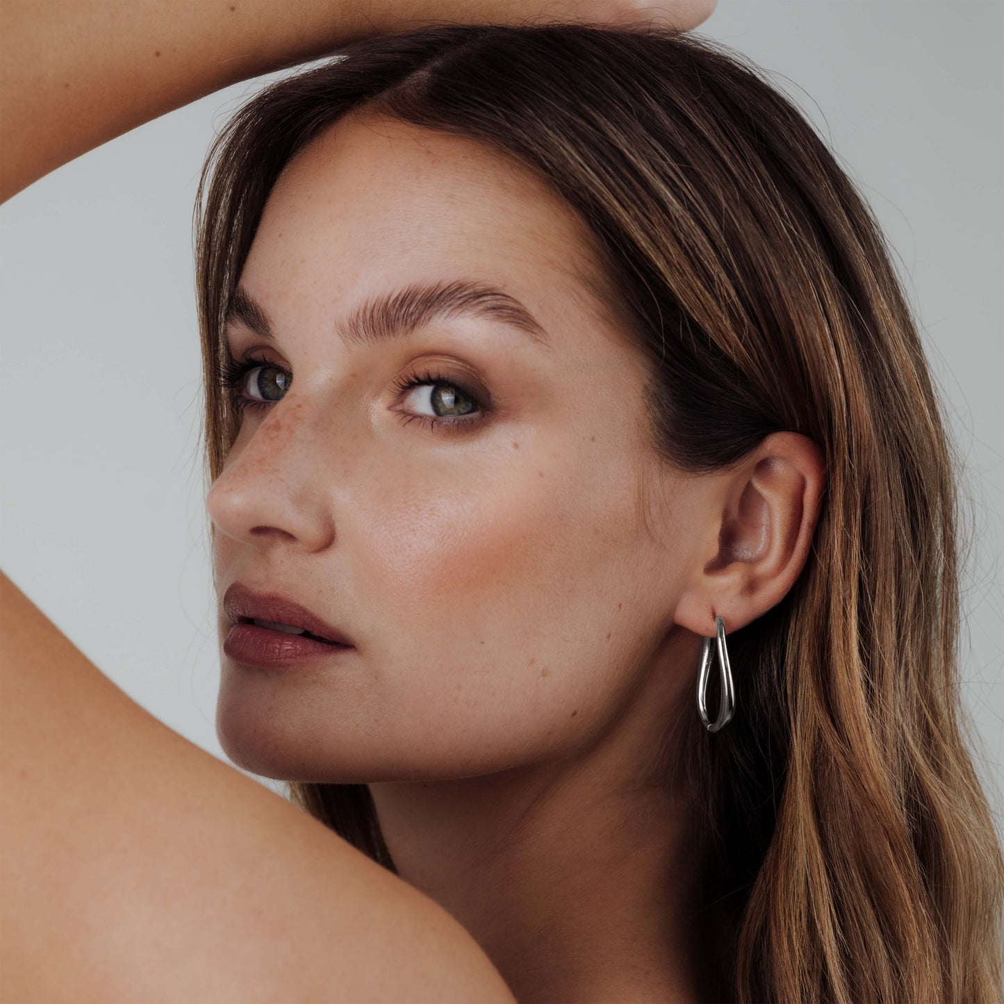 Timeless Oval Hoops Silber